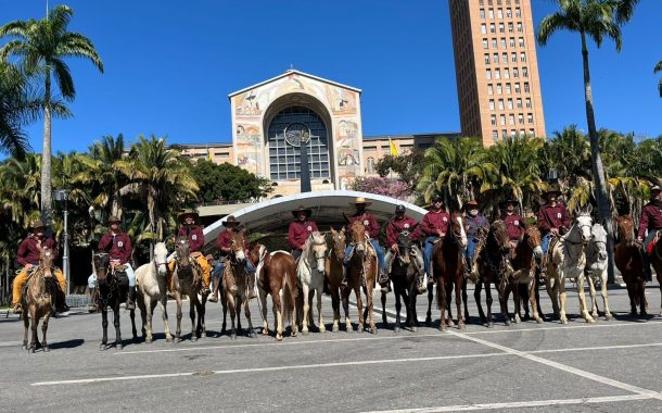 Cavaleiros da Fé: Romeiros de Prados chegaram a Aparecida do Norte