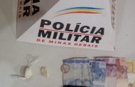 PM apreende drogas e prende duas pessoas em Prados