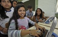 Quase 25 milhões de crianças e adolescentes usam internet no Brasil