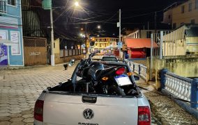 ZERO GRAU: PM de Prados apreende motos barulhentas e drogas