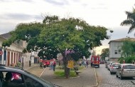 EXCLUSIVO: Princípio de incêndio na manhã de hoje no centro histórico de São João Del Rei.