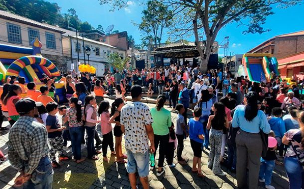 Dia das crianças terá brinquedos na praça