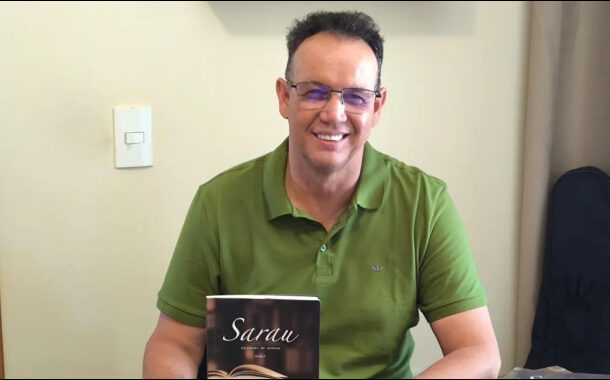 Escritor conquista espaço na Bienal do Livro de São Paulo com duas poesias inéditas