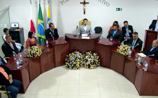 Câmara Municipal de Prados realiza Sessão Solene de Entrega de Títulos e Honrarias após nove anos