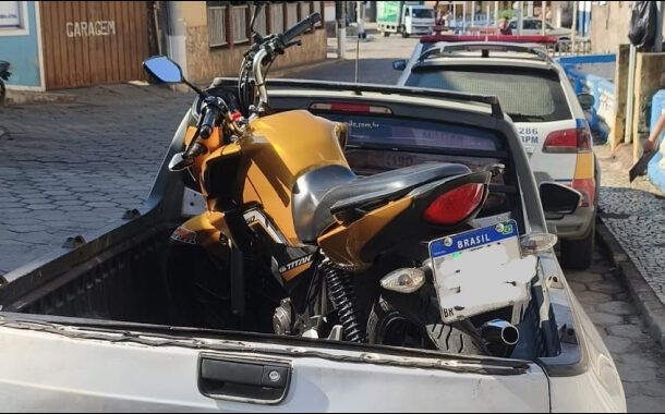 PMMG prende condutor e apreende motocicleta durante blitz em Prados