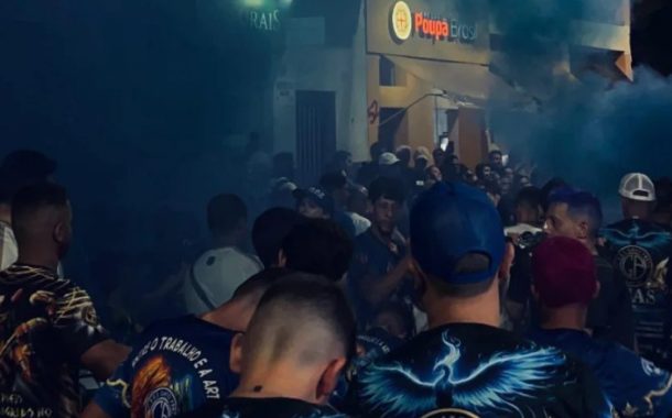 FOTOS E VÍDEOS: Veja como foi o CarnaPardos nessa quinta e confira a programação de hoje