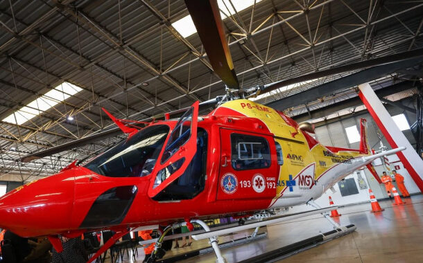 Governo de Minas entrega helicóptero, viaturas e equipamentos para Bombeiros e PM