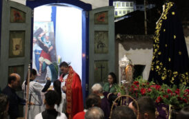 Celebrações da Semana Santa avançam em Prados e entram nos momentos centrais da Paixão de Cristo