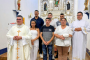 Paróquia promoveu celebração em que adultos receberam os Sacramentos da Iniciação Cristã