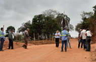 Obras do calçamento entre Prados e Bichinho são retomadas