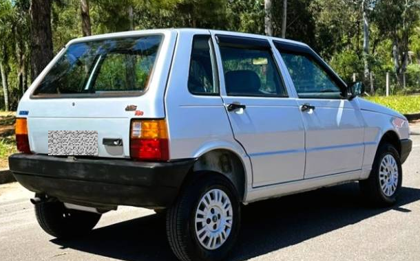 PRADOS: Carro é furtado durante noite de pré-carnaval e recuperado em cidade vizinha