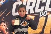 ATLETA DE PRADOS: Helena conquista ouro na última etapa do Circuito do Ouro de Jiu-Jítsu