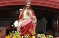 Veja algumas imagens da celebração do Sagrado Coração de Jesus, no Carandaizinho