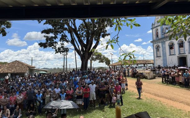 Capela do Livramento reúne fiéis em domingo de fé, caminhada e almoço beneficente entre Prados e Dores de Campos