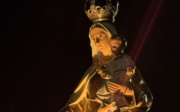 Festa de Nossa Senhora do Carmo reúne fiéis e comunidade na Rua de Baixo, em Prados