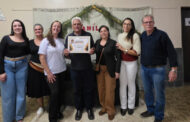APAE de Prados celebra conquista de prêmio nacional em noite marcada por emoção e união das famílias 