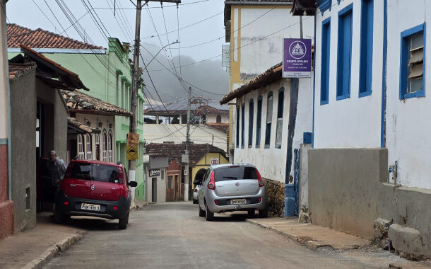 Obras avançam e trânsito é liberado em vários pontos de Prados nesta segunda-feira (25)
