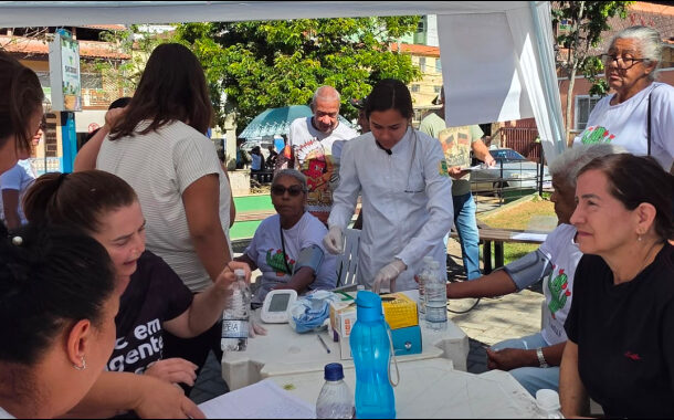 Ação de saúde movimenta a Praça de Prados na última sexta-feira