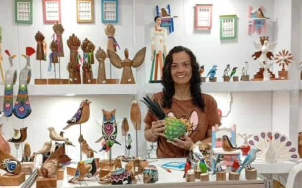 Artesãs de Prados e Bichinho marcam presença na 25ª Fenearte, a maior feira de artesanato da América Latina