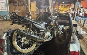 FIRMEZA E SERIEDADE: PM de Prados apreende mais uma moto adulterada
