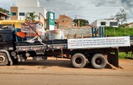 Prefeitura de Prados recebe máquina de bloquetes
