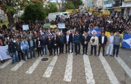 Prefeitos da região fizeram protesto em São João Del Rei