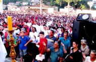 TRADIÇÃO: Corpus Christi levou uma multidão às ruas de Prados
